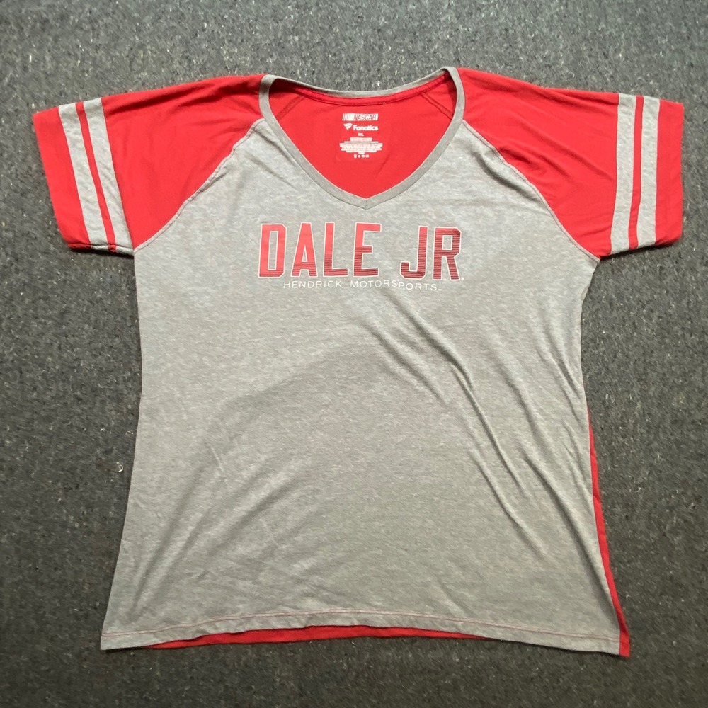 Fanatics NASCAR Womens 3XL Dale Jr Hendrick Motorsports 88 Graphic V-Neck Shirt‎